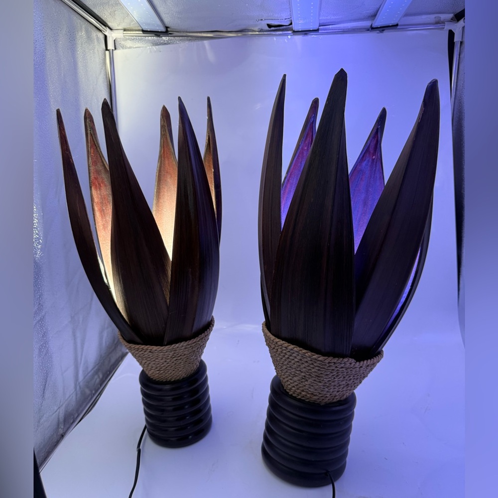 2 Vintage unique wooden banana leaf table lamps - 23” tall - tiki style - mcm,